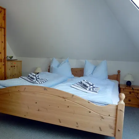 Eichenpark 34 * 普雷罗